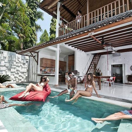3Br Villa Hari - Minggu Villas Seminyak Dış mekan fotoğraf